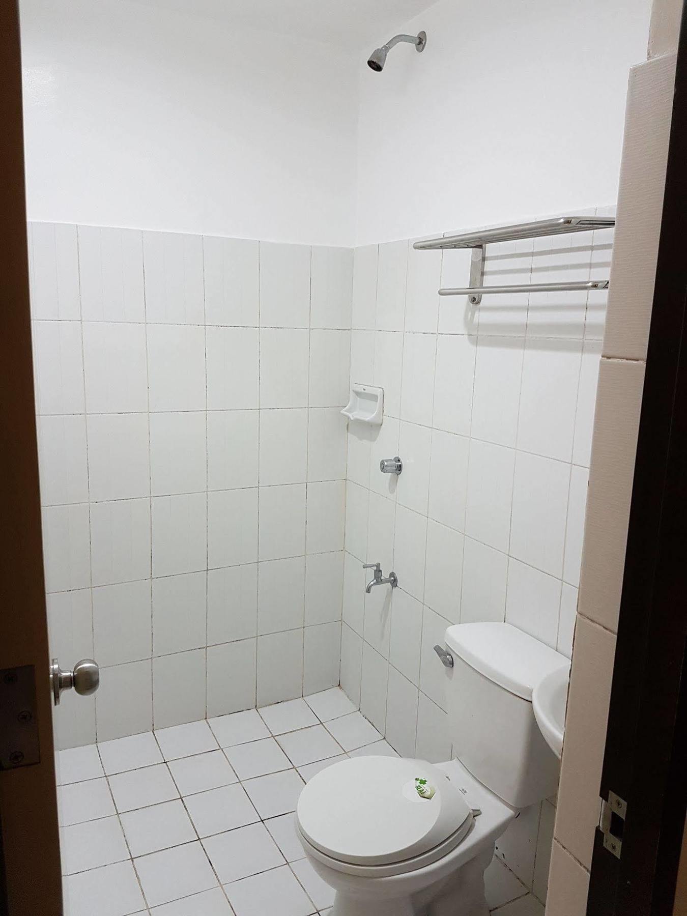Ong Bun Pension House Илоило Экстерьер фото