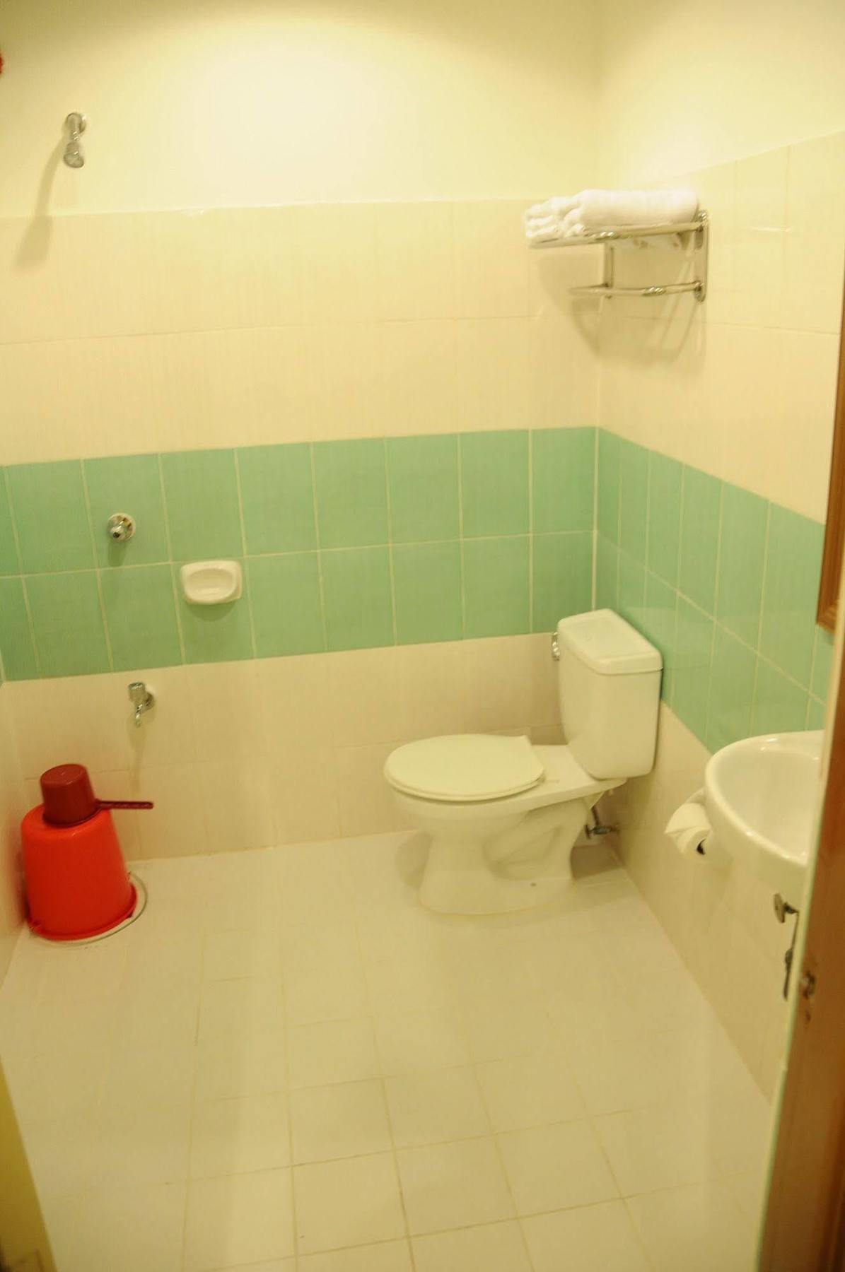 Ong Bun Pension House Илоило Экстерьер фото